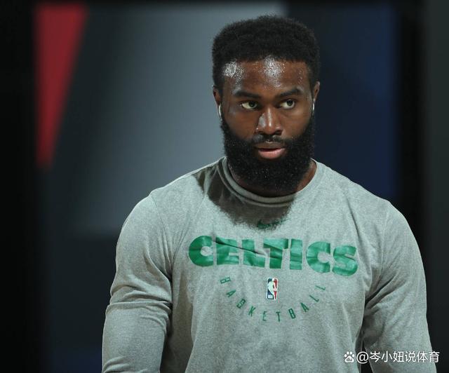 他是真正的绝代双骄继承人（他才是名副其实的绝代双骄传人）