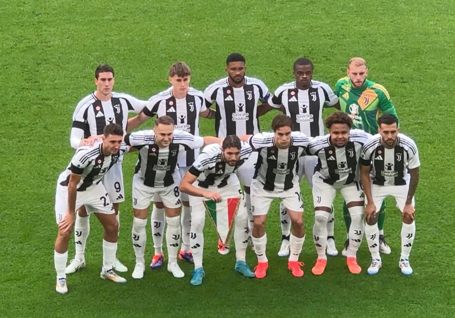 2025／26赛季英超：五大豪门将在冬窗争夺塞门约! 曼城、利物浦与热刺已加入（2025／26英超冬窗：曼城利物浦热刺入局，五大豪门围抢塞门约）