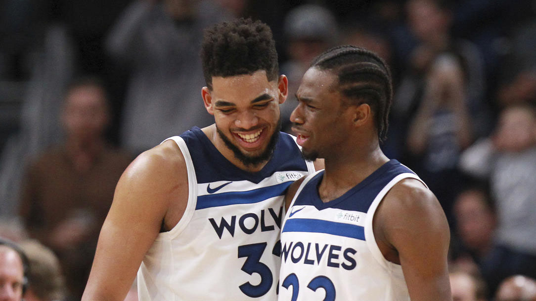 门德斯：不知道为啥有这么多关于亚马尔的噪音，我们都年轻过（门德斯谈亚马尔：不解外界喧嚣，谁不曾年轻？）